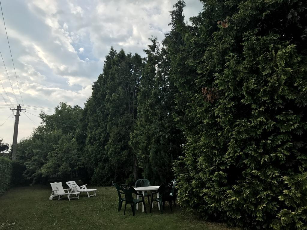 Retro Haz Konuk evi Balatonszabadi Fürdőtelep Dış mekan fotoğraf