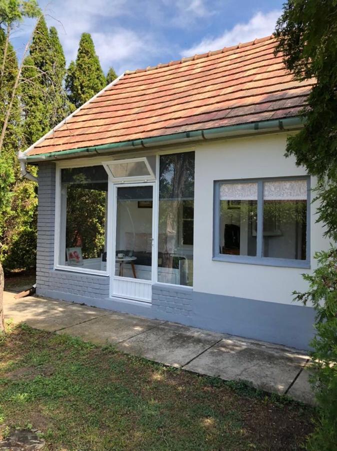 Retro Haz Konuk evi Balatonszabadi Fürdőtelep Dış mekan fotoğraf