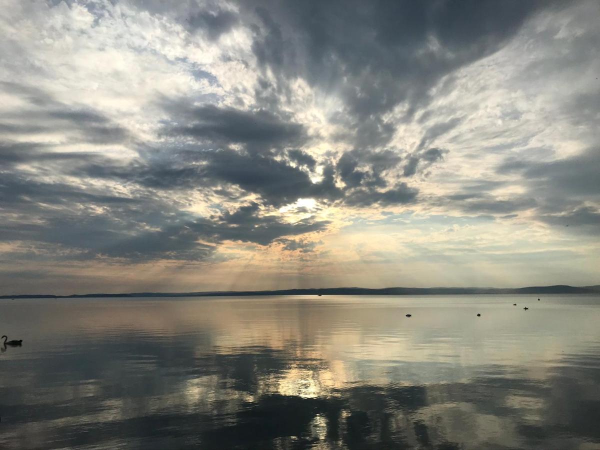 Retro Haz Konuk evi Balatonszabadi Fürdőtelep Dış mekan fotoğraf